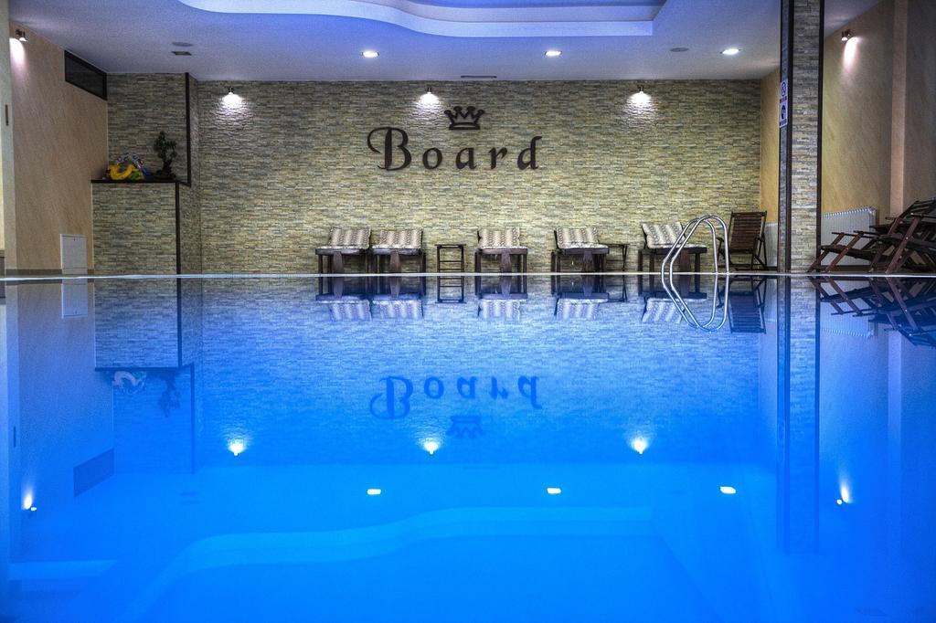 יהורינה Hotel Board מראה חיצוני תמונה