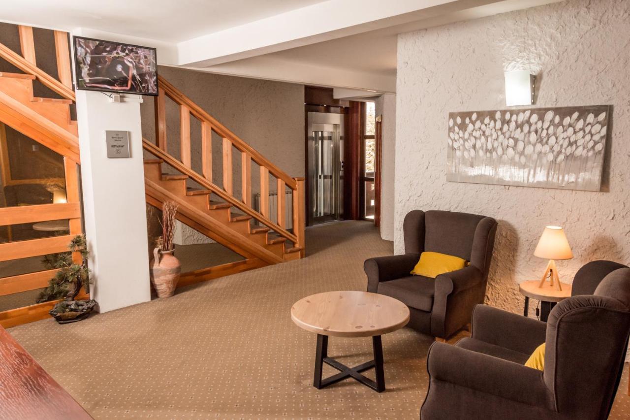 יהורינה Hotel Board מראה חיצוני תמונה